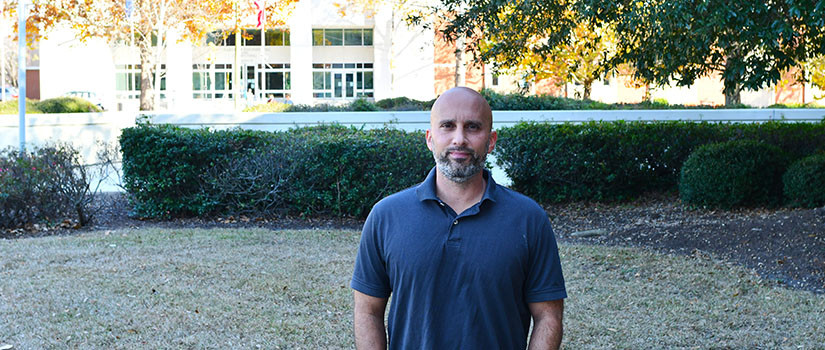 Mechanical and Biomedical Engineering Associate Professor Tarek Shazly 